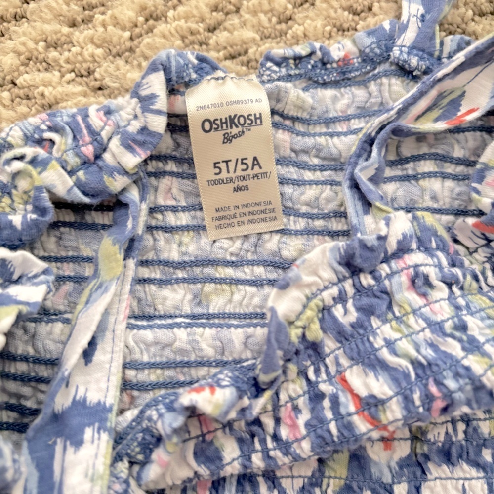 EUC OshKosh B’gosh Girls Blue Floral Print Cotton Play Dress (5T) - Picture 4 of 5